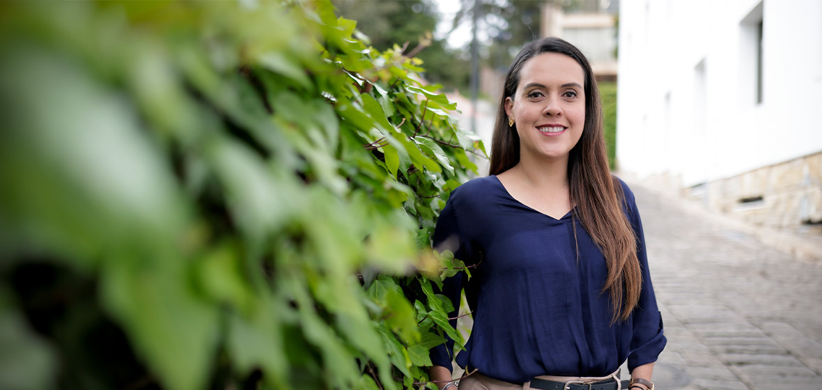 La líder del Centro de Metabolómica MetCore de Los Andes es la primera latinoamericana en recibir el reconocimiento.