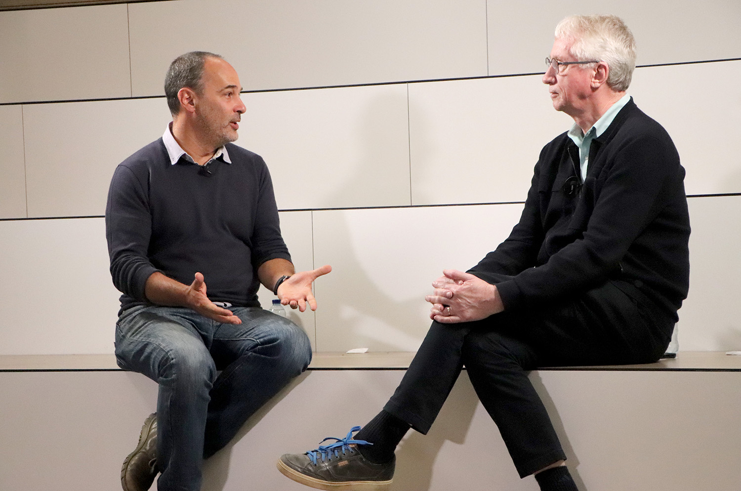 Frans de Waal en la Universidad de los Andes