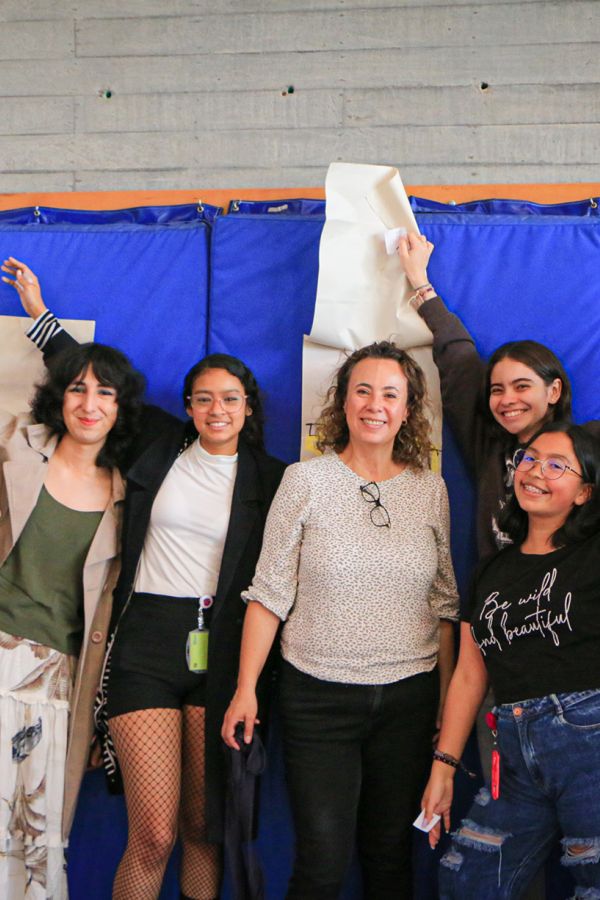Fotografía del Día de la mujer en la ciencia en Uniandes
