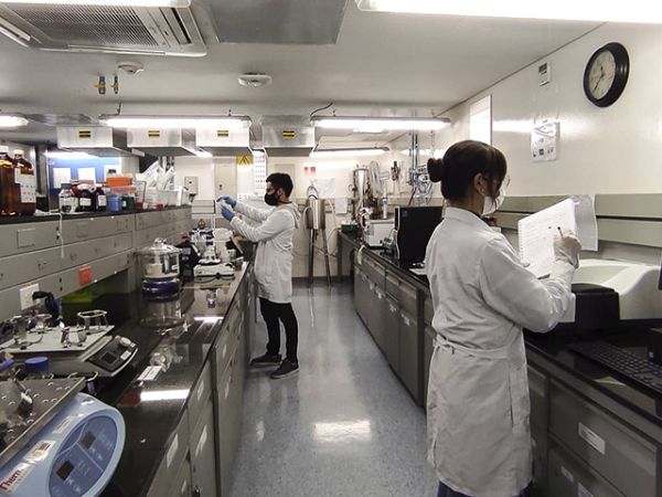 Laboratorios DCB