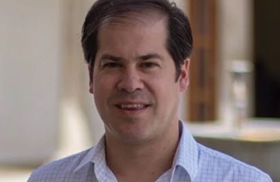 Un avance desde Uniandes promete transformar el estudio de los nanomateriales. El profesor Edgar Patiño y la investigadora Paola Quiroga desarrollaron un dispositivo que amplifica señales magnéticas casi imperceptibles, abriendo nuevas posibilidades para la investigación en física a escala nanométrica.