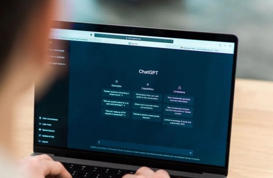 Asistentes de IA y ChatGPT: Creación, personalización y aplicación