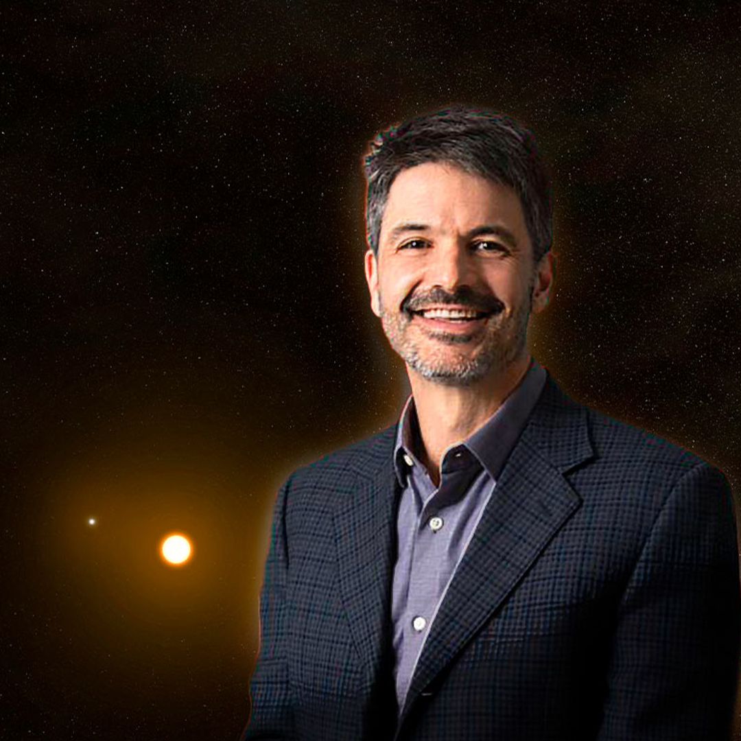 David Ardila, apasionado por explorar el universo, es egresado de Uniandes y trabaja para la NASA en el estudio de los exoplanetas. Conozca su historia.